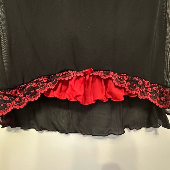 Vintage Y2K Black and Red Lace Chemise Medium - Picture 2 of 5